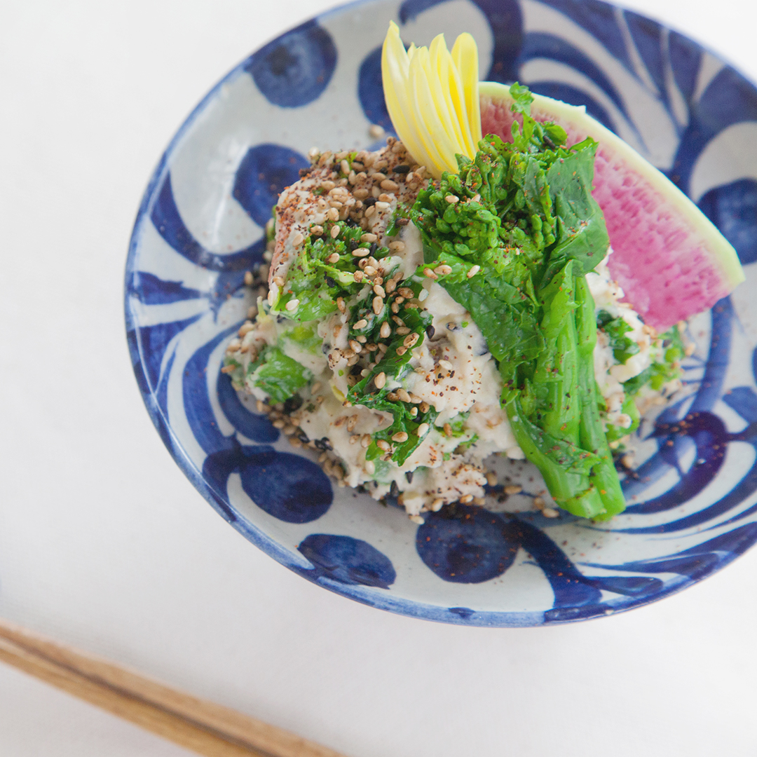 新じゃがと菜の花のスパイシー胡麻ポテトサラダ