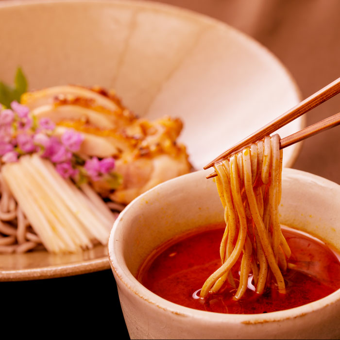 ピリ辛地鶏つけ蕎麦