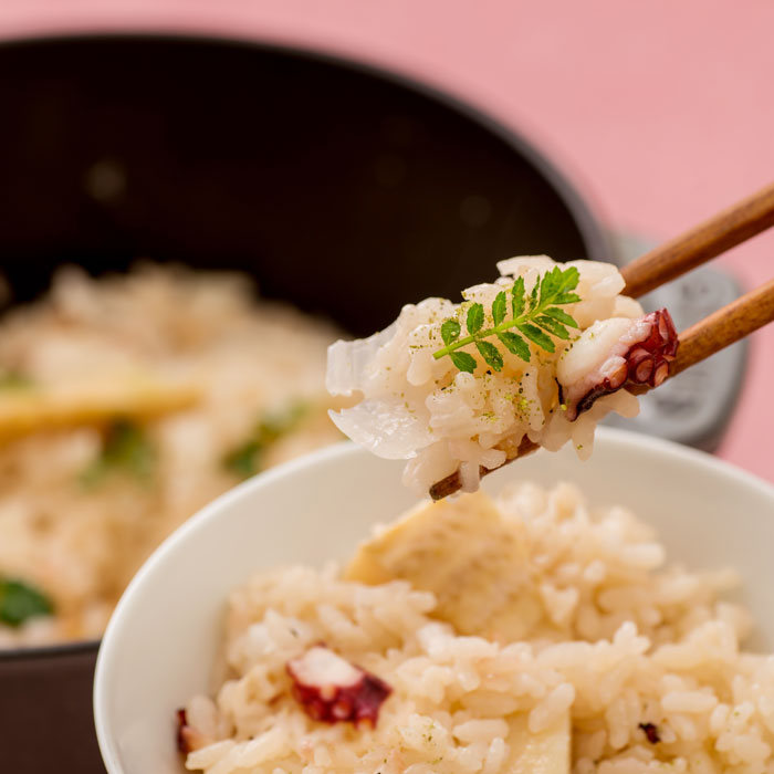 新玉ねぎと蛸の炊き込みご飯