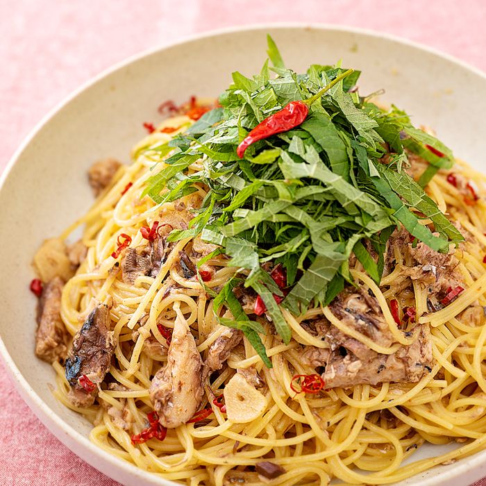 鯖缶と大葉の狂辛ペペロンチーノ