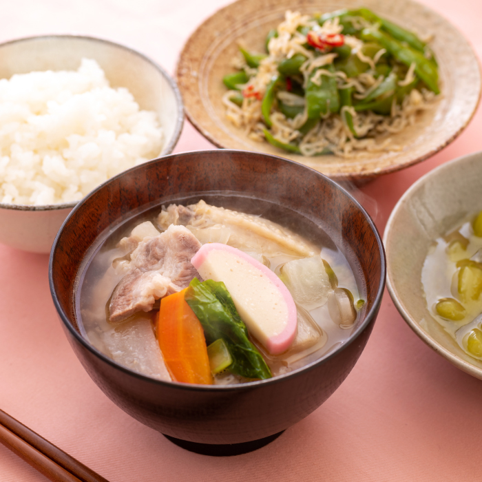 沖縄風豚汁のイナムドゥチ
