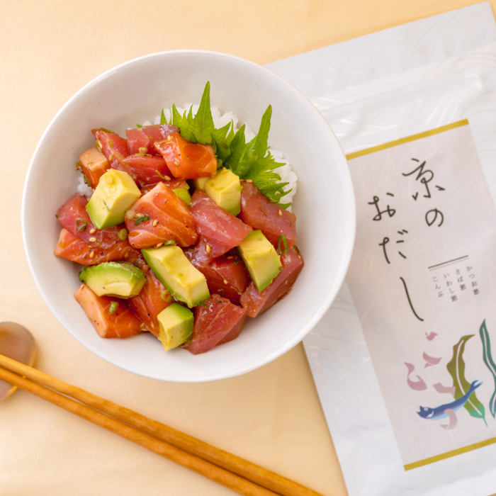 ハワイ風ポキ丼