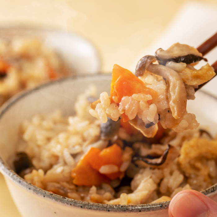 鶏ときのこの炊き込みご飯